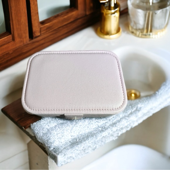 2 in Pkg. PU Leather Mini Travel Jewelry Box’s - Picture 6 of 6